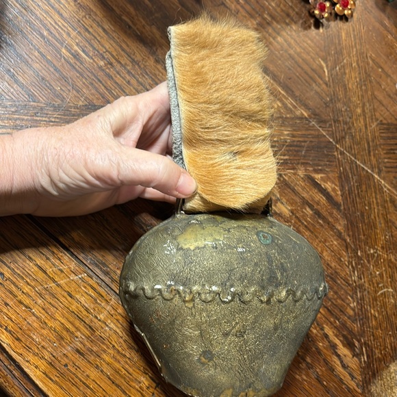 Vintage cowbell from Germany - Picture 1 of 10